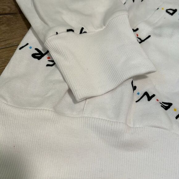 Friends lightweight Hoodie - Picture 4 of 5